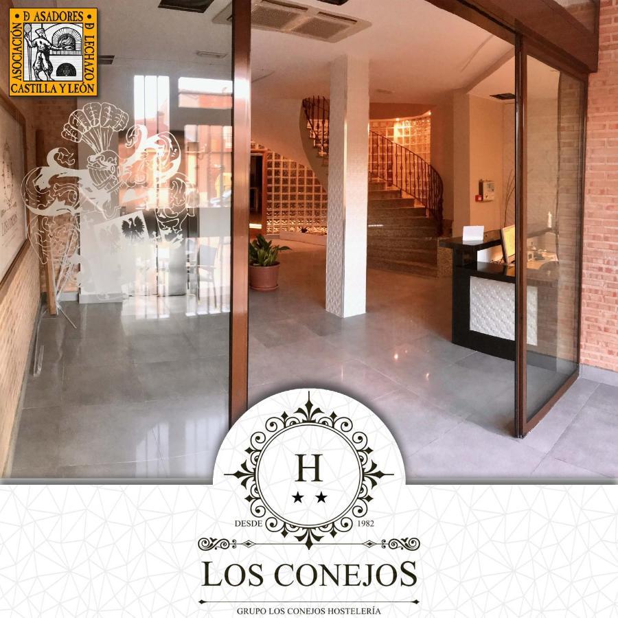 Hotel Los Conejos Mora Esterno foto